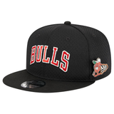 New Era Chicago Bulls Post-Up Pin Mesh 9Fifty Snapback Hat