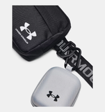 Under Armour UA Essential Waist Bag Crossbody - Black / White - 001