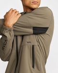 RVCA Mens Yogger Jacket II - Mushroom