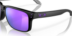 Oakley Holbrook™ Sunglasses - Matte Black W/ Prizm Violet