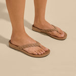 OluKai Women's Lei Leather Sandals - Tan