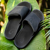 OluKai Mens Nalu Versatile Slide - Black