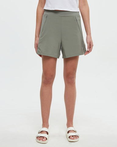 Tentree Women's Solstice Flat Front Pull-On Short - Agave Green