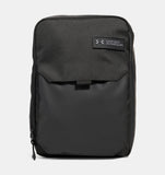 Under Armour Unisex UA Triumph Utility Sling - Black / Castlerock - 001